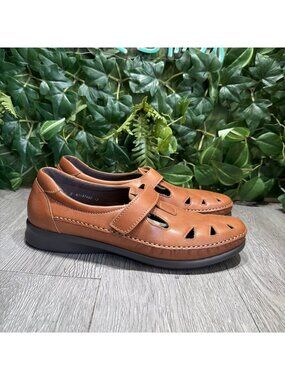 SAS Roamer- Ez Strap Walking shoe Hook-and-Loop Vented Sandals 11.5 Brown